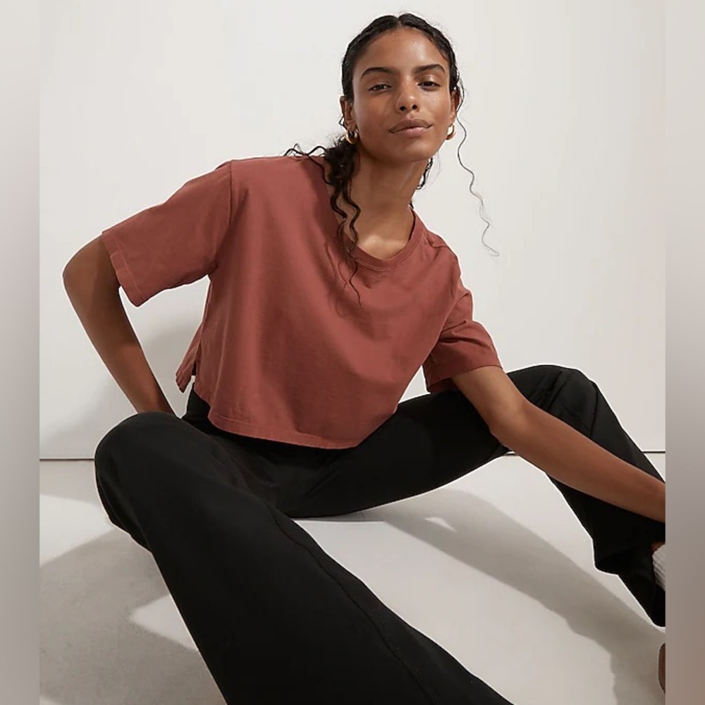 MWL Seamed Crop Tee